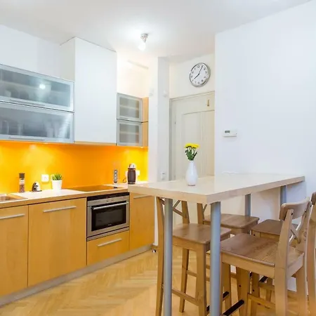 Apartment Czechapart - Old Town Valentinska